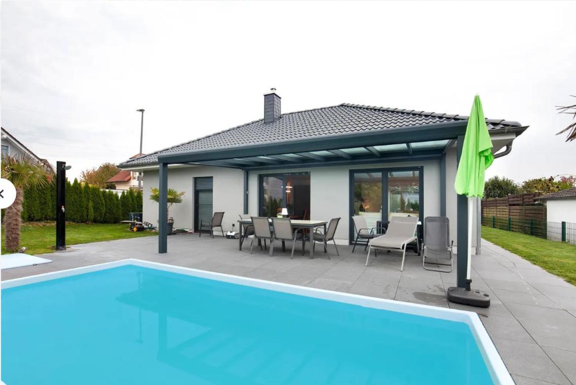 Grosszuegige Unterkunft Mit Terrasse Oberbrechen Exterior photo