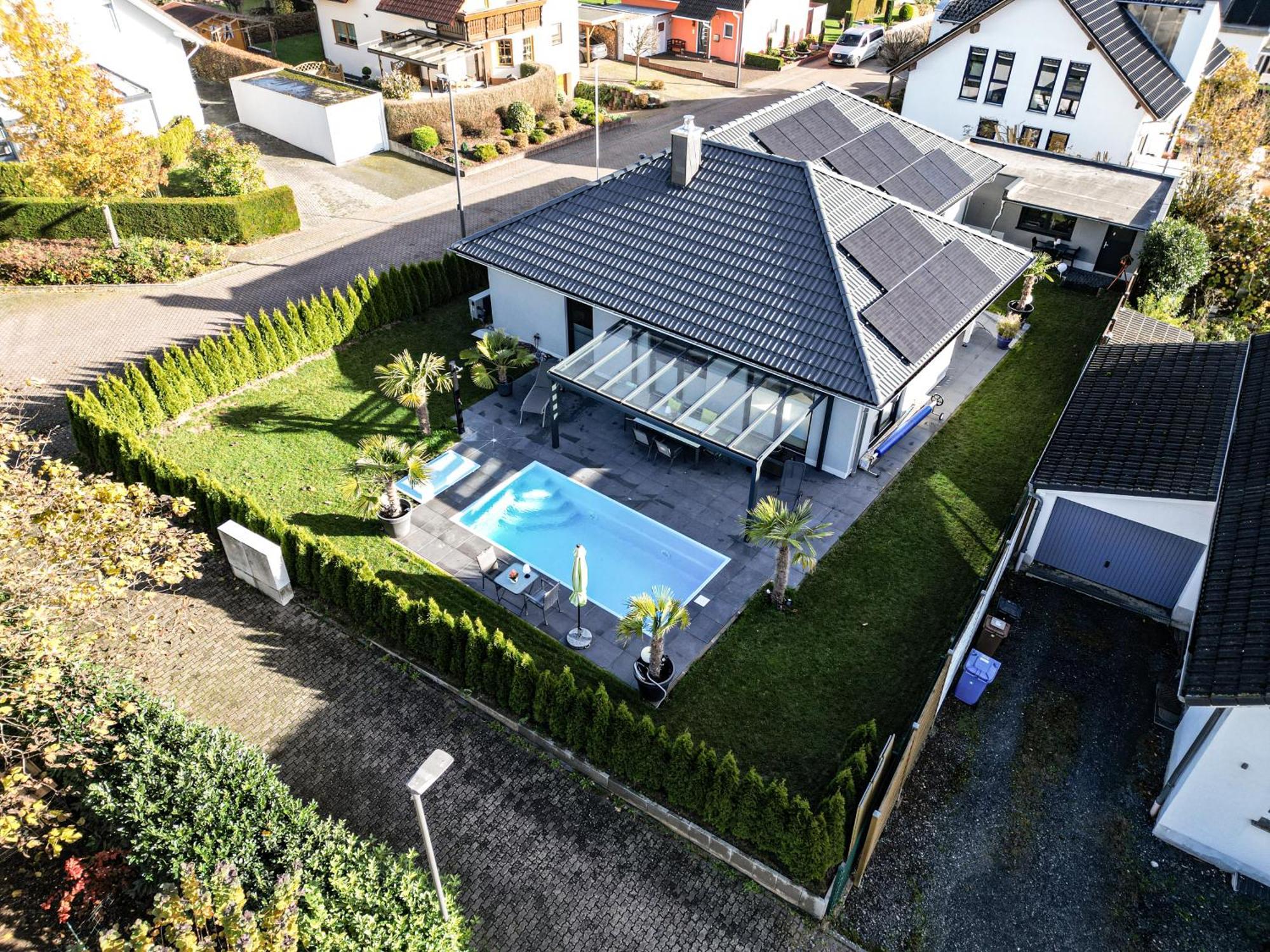 Grosszuegige Unterkunft Mit Terrasse Oberbrechen Exterior photo